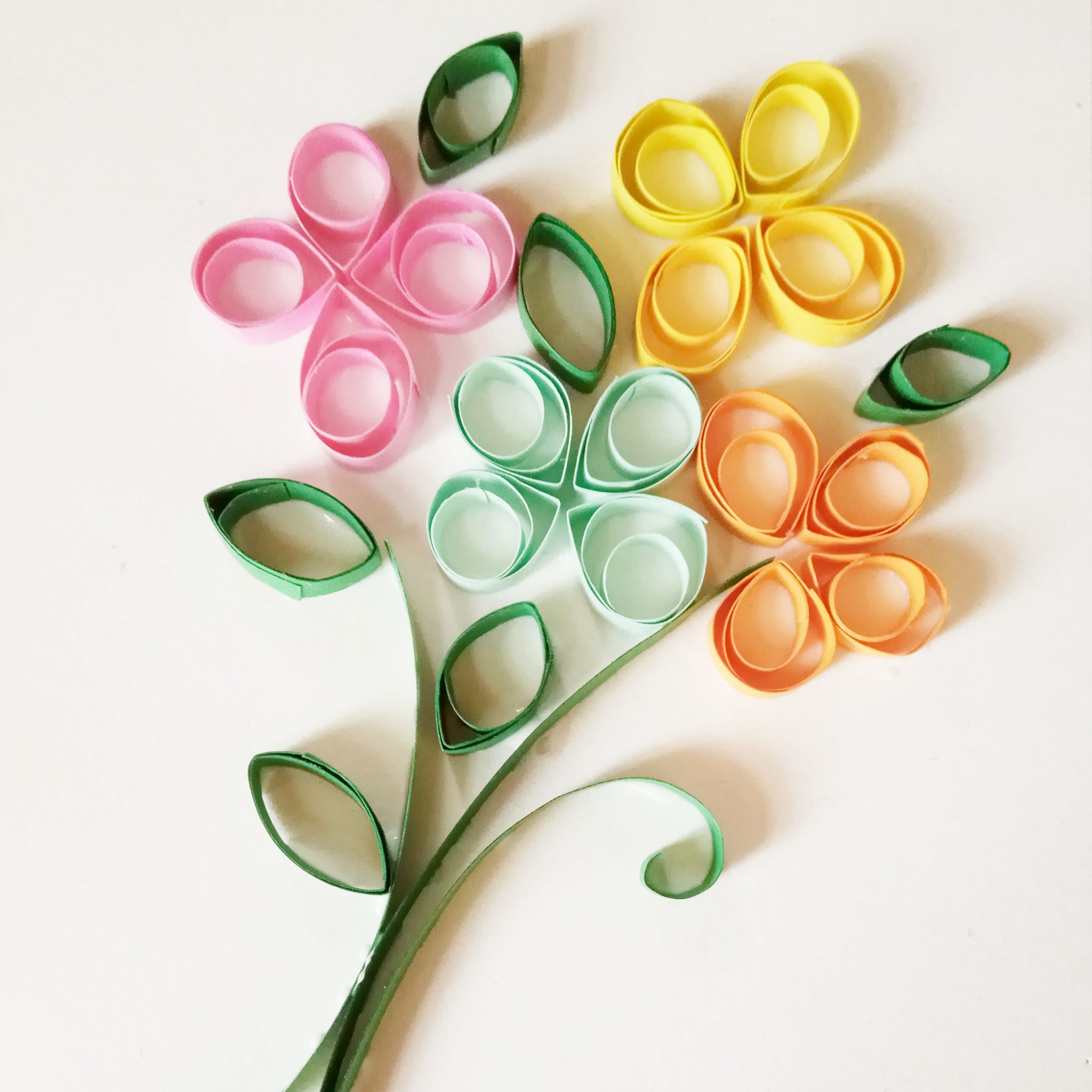 My First Quilling Project: Flowers for Mother's Day - Shine Kids Crafts